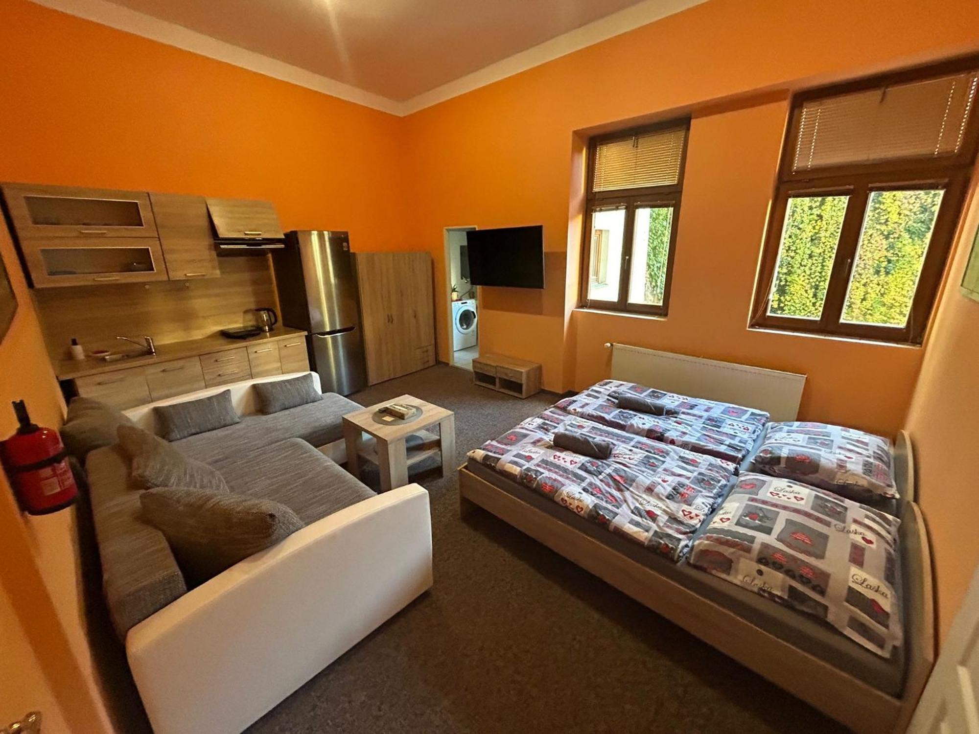 Thermal Apartments Teplice Esterno foto